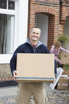 Local moving truck service for Romford home and business moves